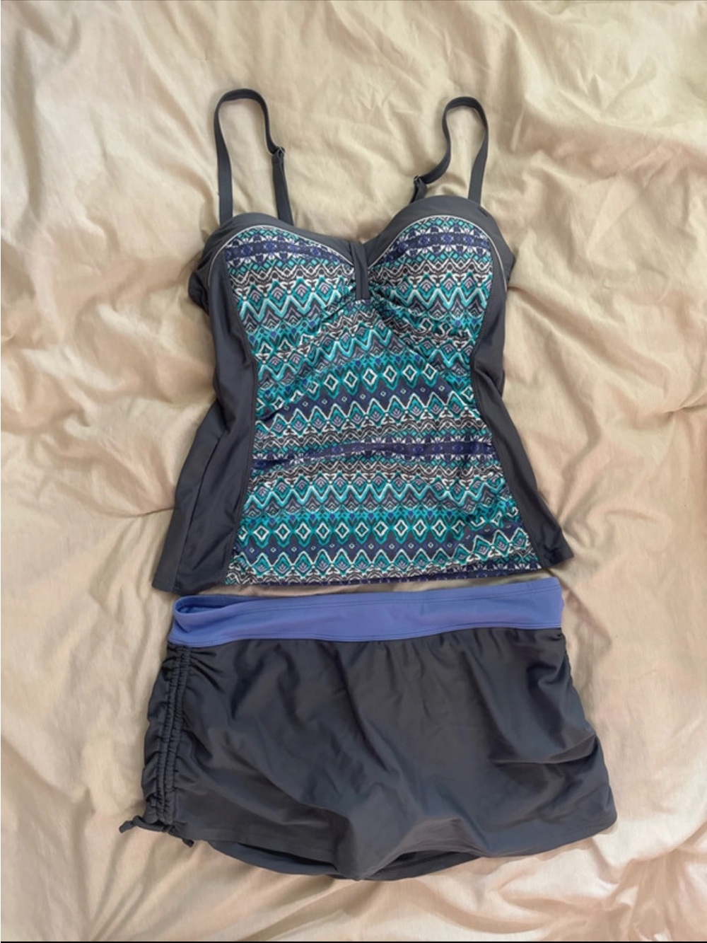Free Country Women’s Gray & Teal Patterned Tankini Swim Set